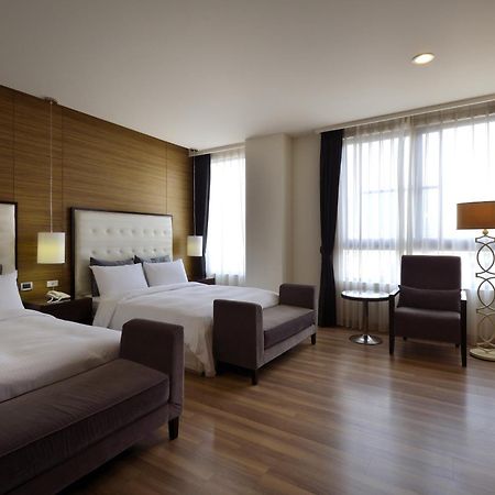 Hotel Modern Puli Quarto foto