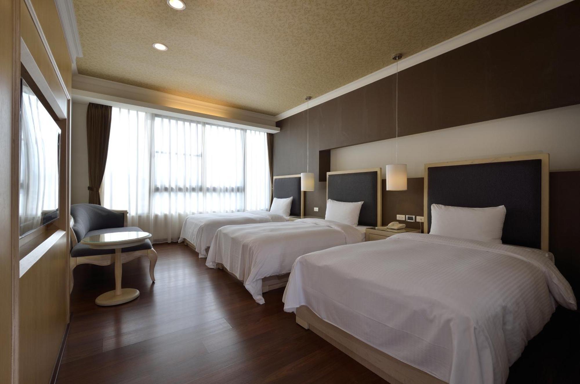 Hotel Modern Puli Quarto foto